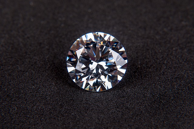 Was ist der Unterschied zwischen Diamant und Brillant?